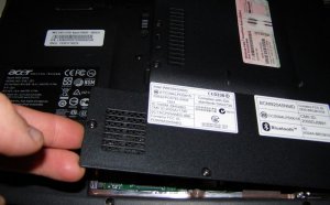 How To Clean The Laptop From The Dust Acer